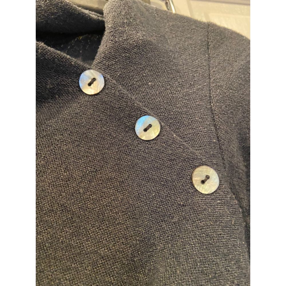 Japanese weekend maternity knit top asymmetrical neckline olive pearl buttons - Picture 3 of 3